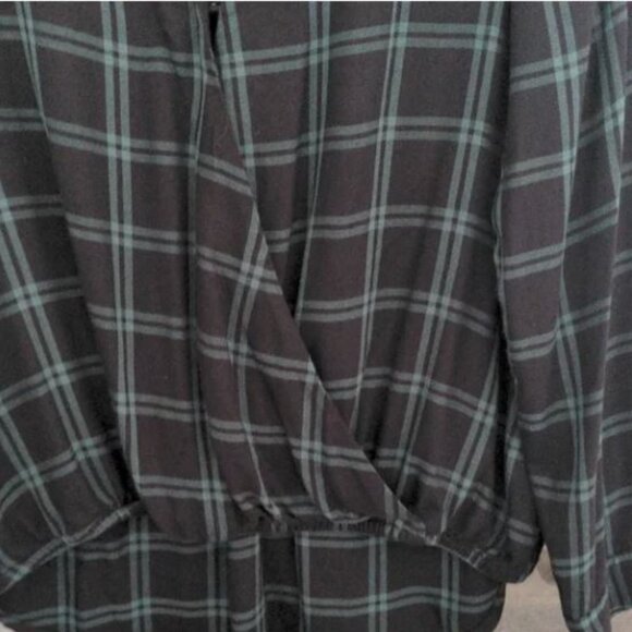 Madewell Wrap-Front Shirt in Palma Plaid Size M - Picture 3 of 4